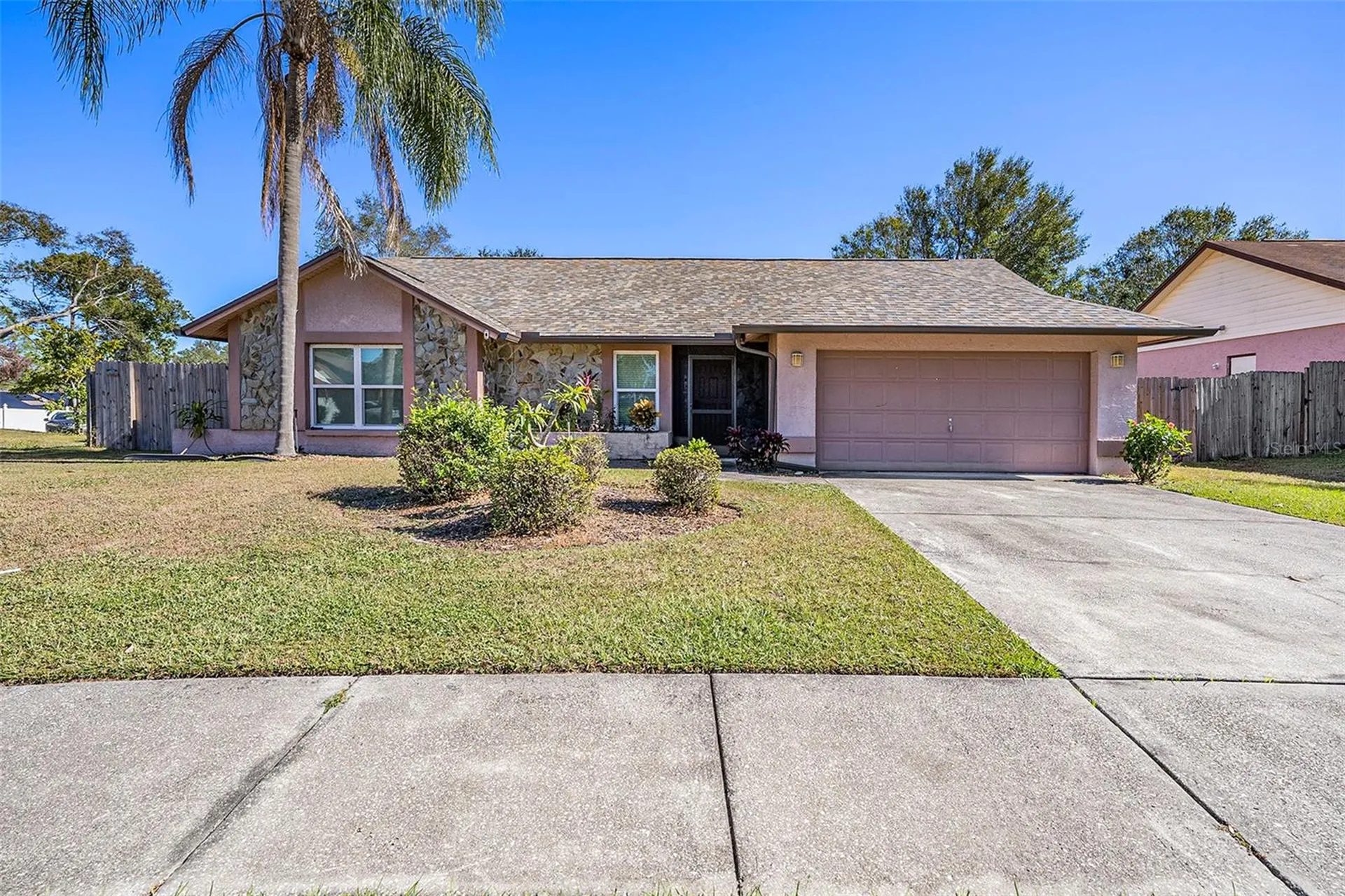1606 Dusty Rose Lane Brandon FL 33510