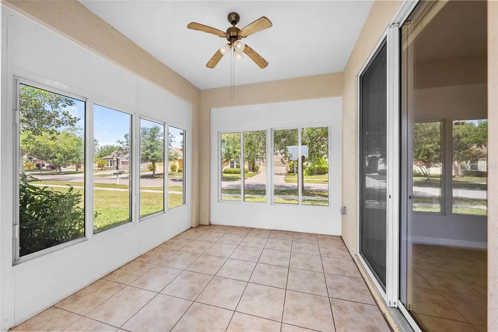 910 Fern Leaf Drive Ruskin FL 33570