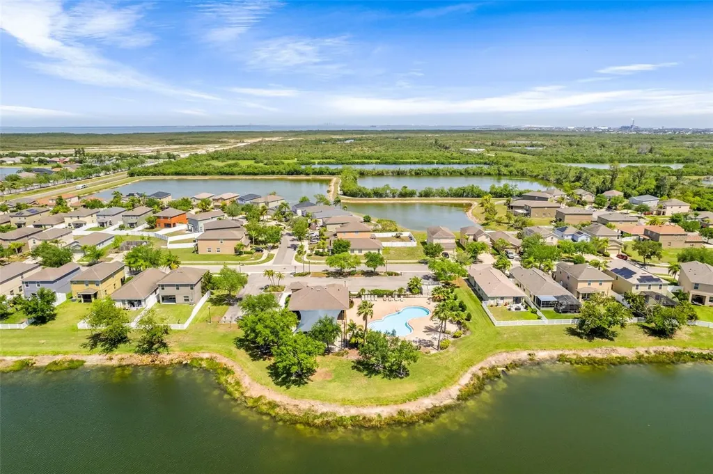 910 Fern Leaf Drive Ruskin FL 33570