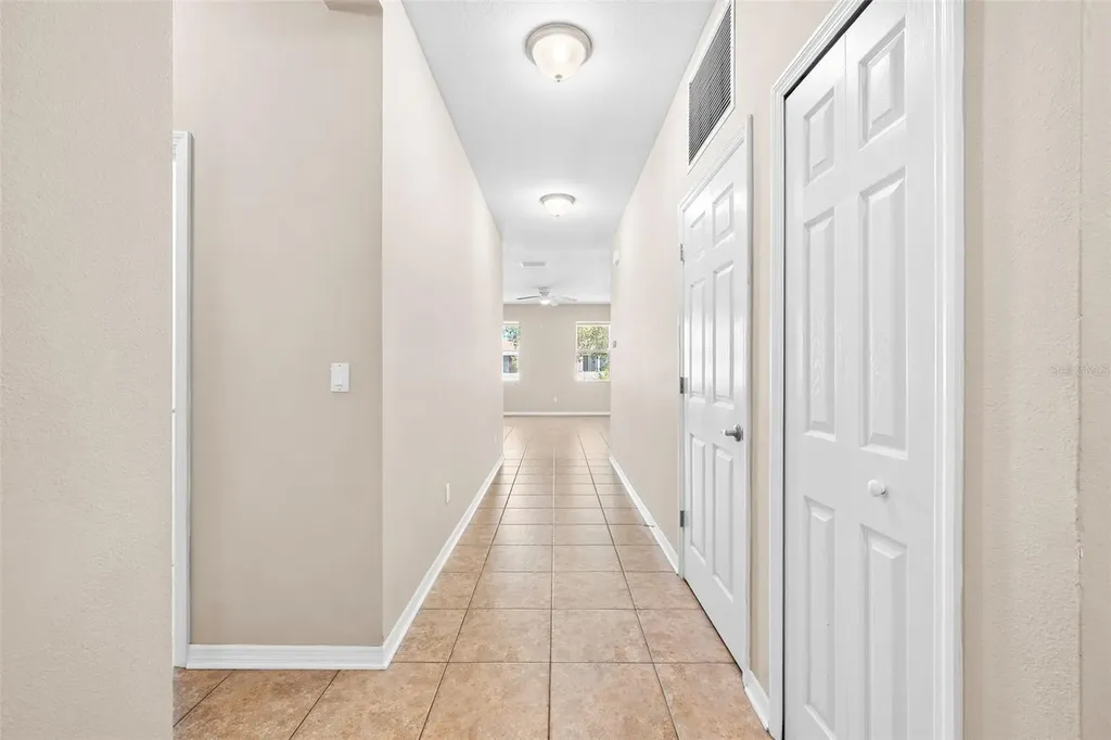 910 Fern Leaf Drive Ruskin FL 33570