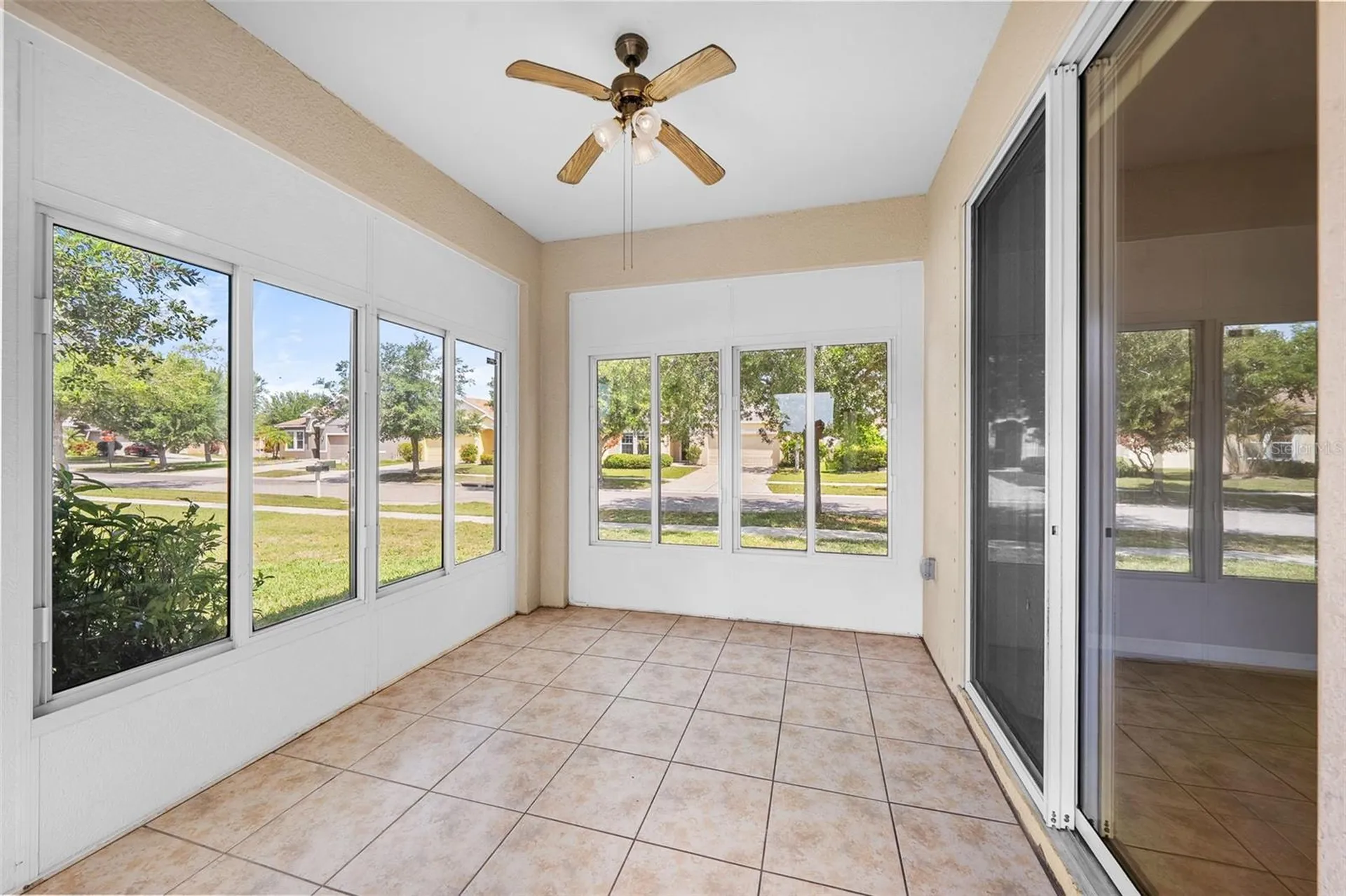 910 Fern Leaf Drive Ruskin FL 33570