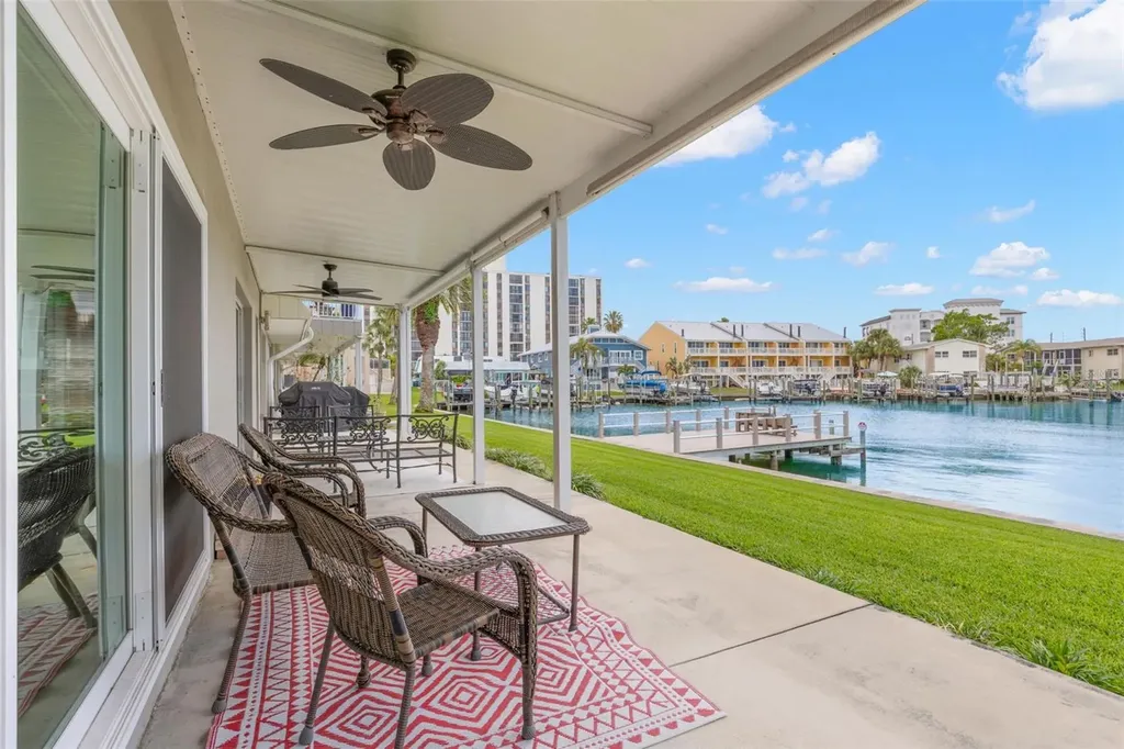 400 Larboard Way Clearwater Beach FL 33767