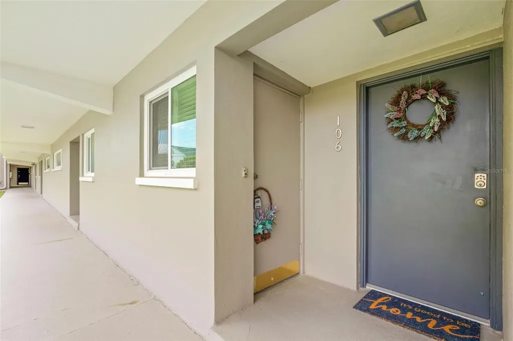 400 Larboard Way Clearwater Beach FL 33767