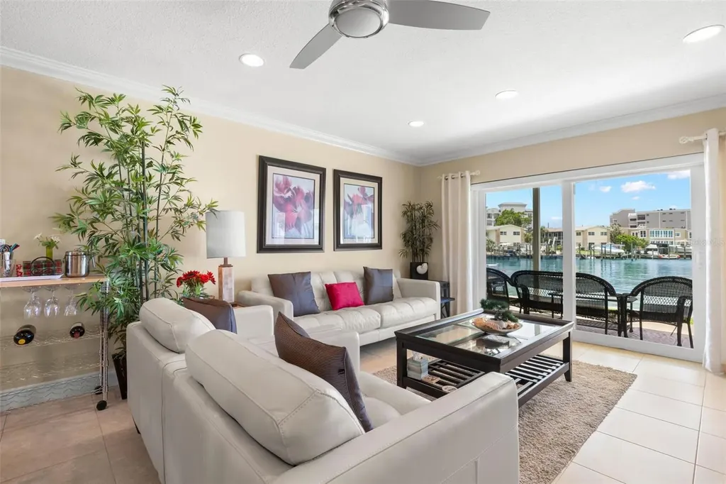 400 Larboard Way Clearwater Beach FL 33767