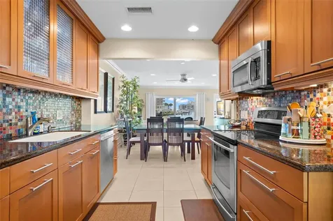 400 Larboard Way Clearwater Beach FL 33767