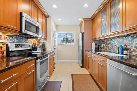400 Larboard Way Clearwater Beach FL 33767