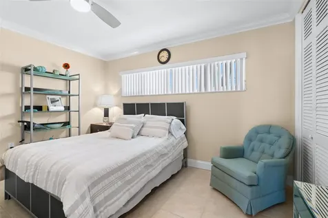 400 Larboard Way Clearwater Beach FL 33767