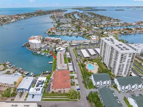 400 Larboard Way Clearwater Beach FL 33767