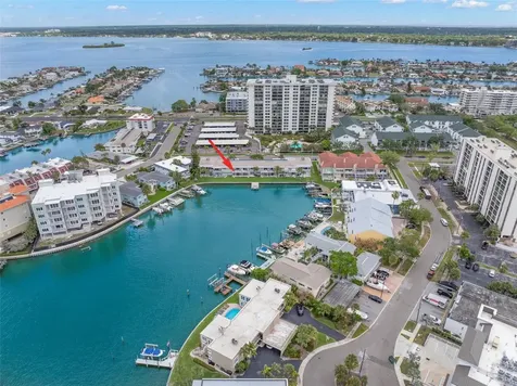 400 Larboard Way Clearwater Beach FL 33767
