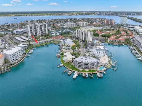 400 Larboard Way Clearwater Beach FL 33767