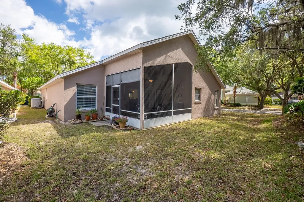 1 Gleneagles Place Palm Coast FL 32137