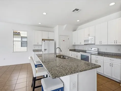 2621 Rosemont Circle Davenport FL 33837