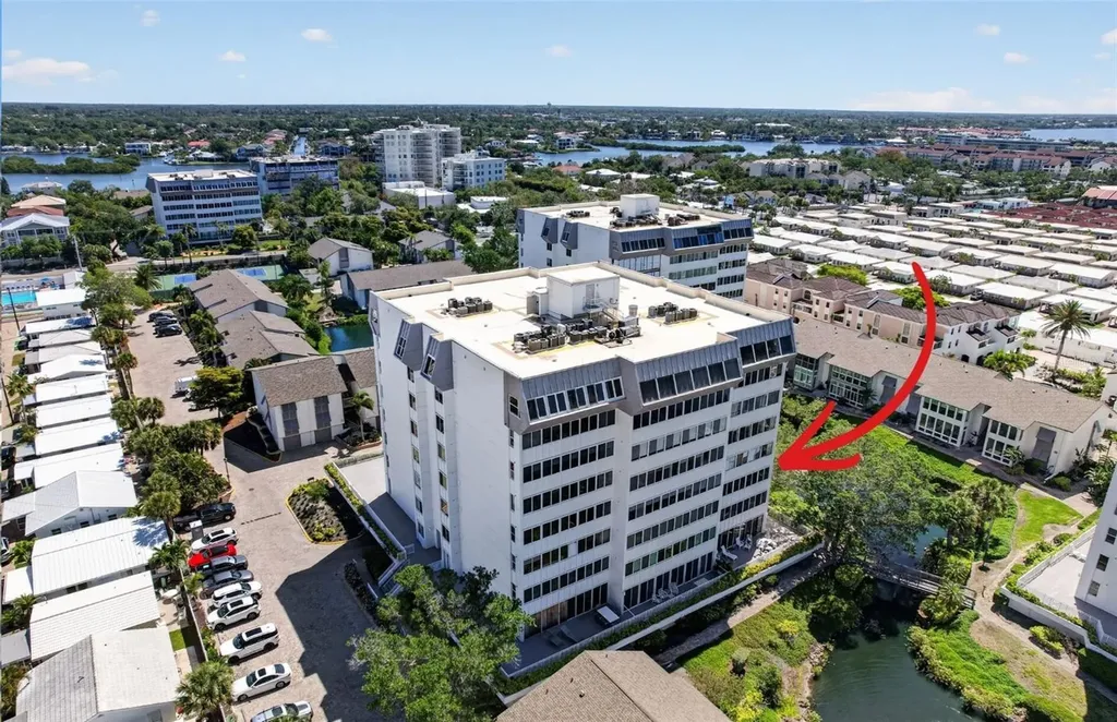 1080 W Peppertree Lane Sarasota FL 34242