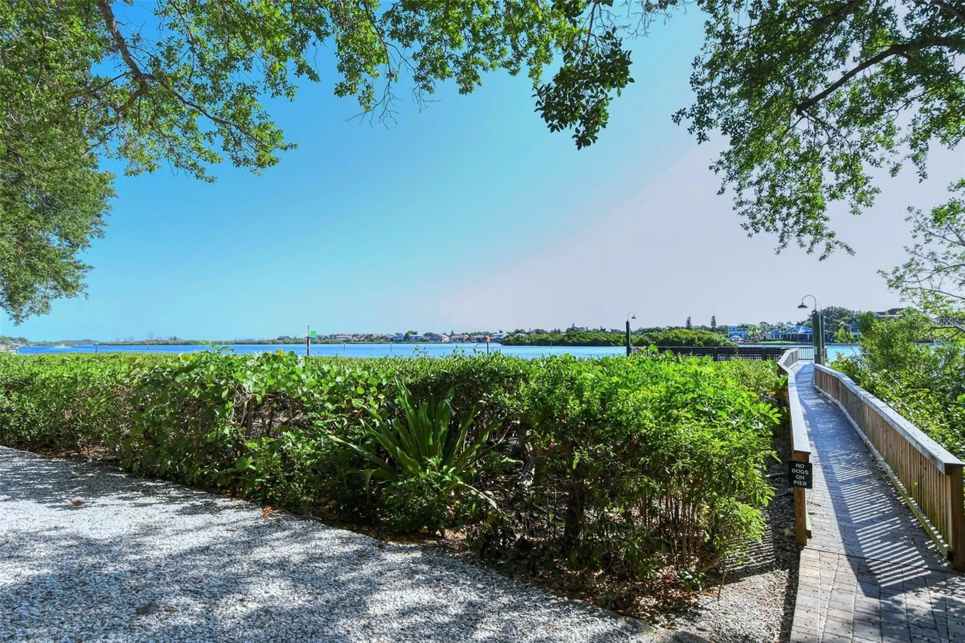 1080 W Peppertree Lane Sarasota FL 34242