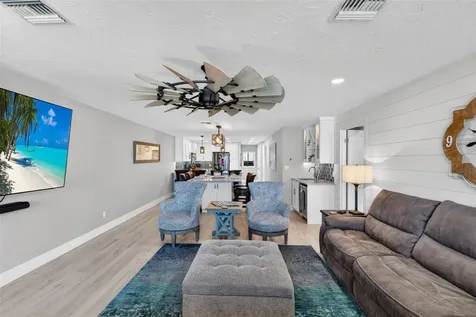 1080 W Peppertree Lane Sarasota FL 34242