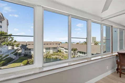 1080 W Peppertree Lane Sarasota FL 34242