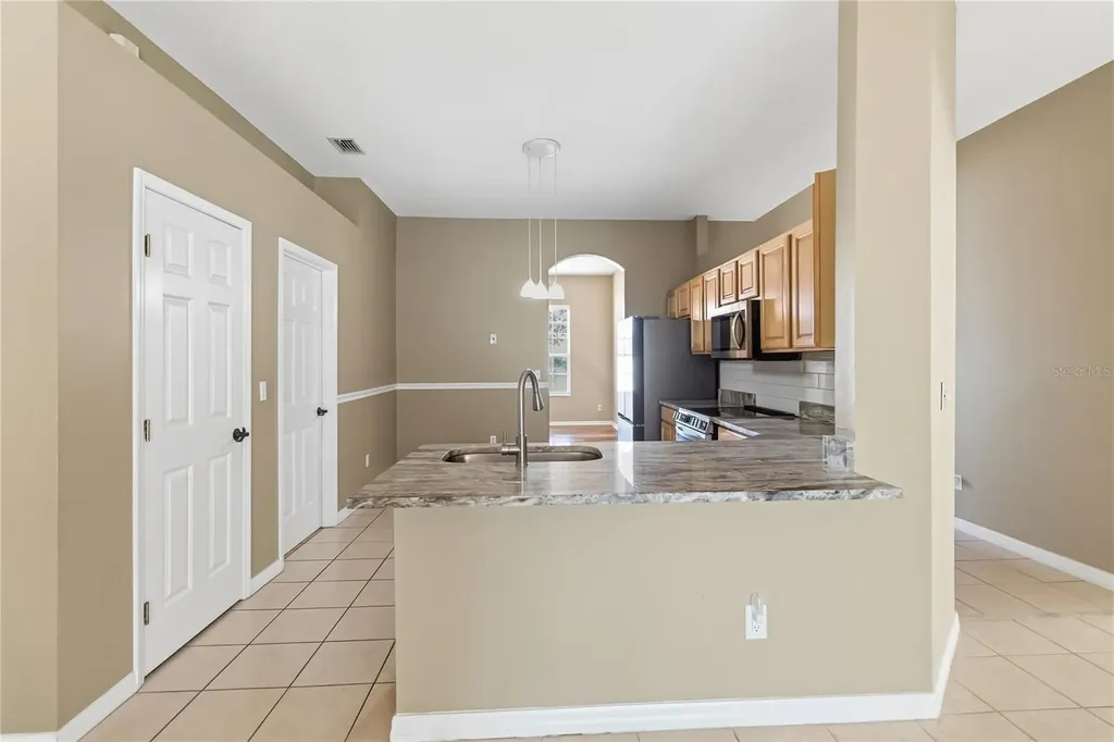 677 Buckhaven Loop Ocoee FL 34761