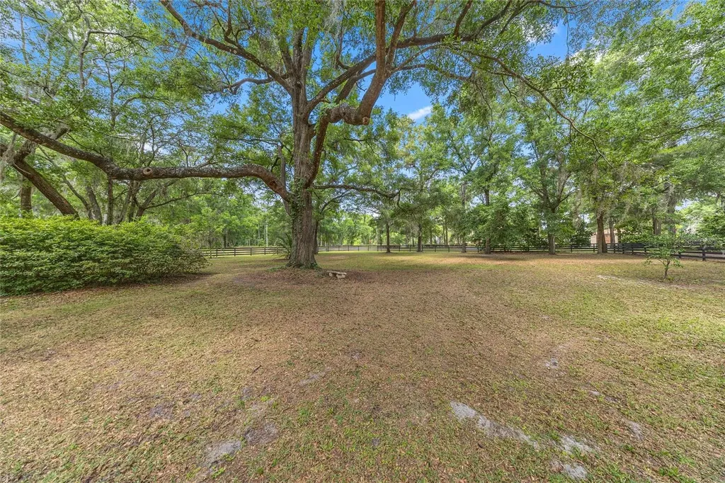 9175 SE 7th Avenue Road Ocala FL 34480