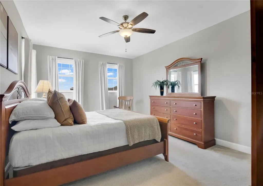 15200 Lake Claire Overlook Drive Winter Garden FL 34787