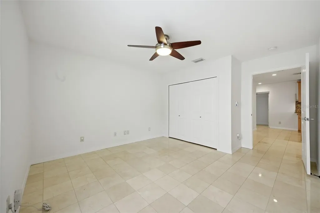 2512 W Kansas Avenue Tampa FL 33629