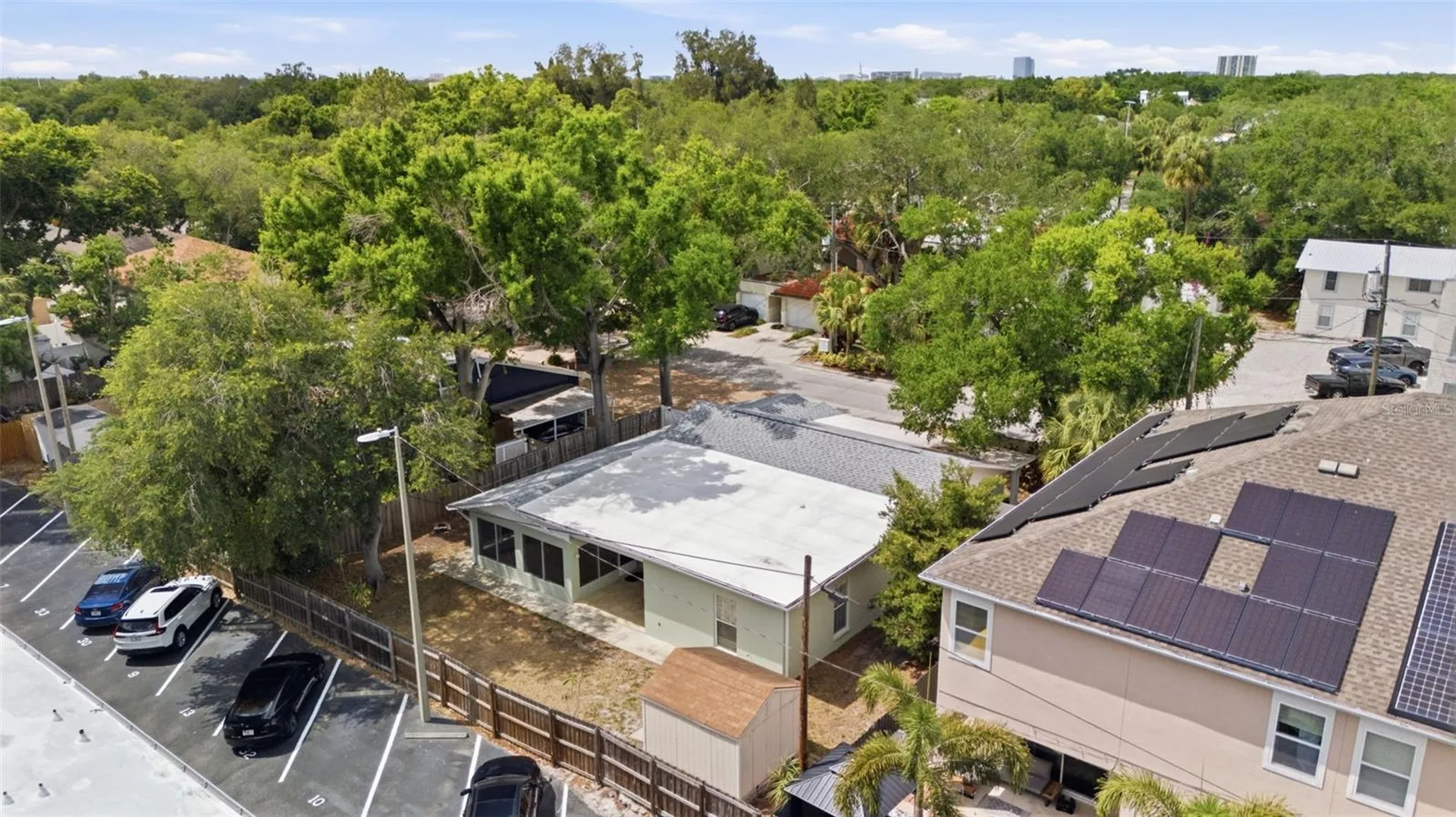 2512 W Kansas Avenue Tampa FL 33629