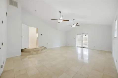 2512 W Kansas Avenue Tampa FL 33629
