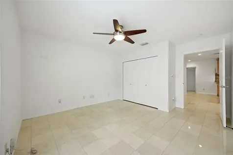 2512 W Kansas Avenue Tampa FL 33629