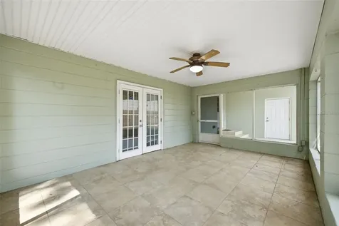 2512 W Kansas Avenue Tampa FL 33629