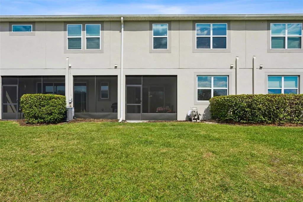 4317 Cloud Hopper Way Lutz FL 33559