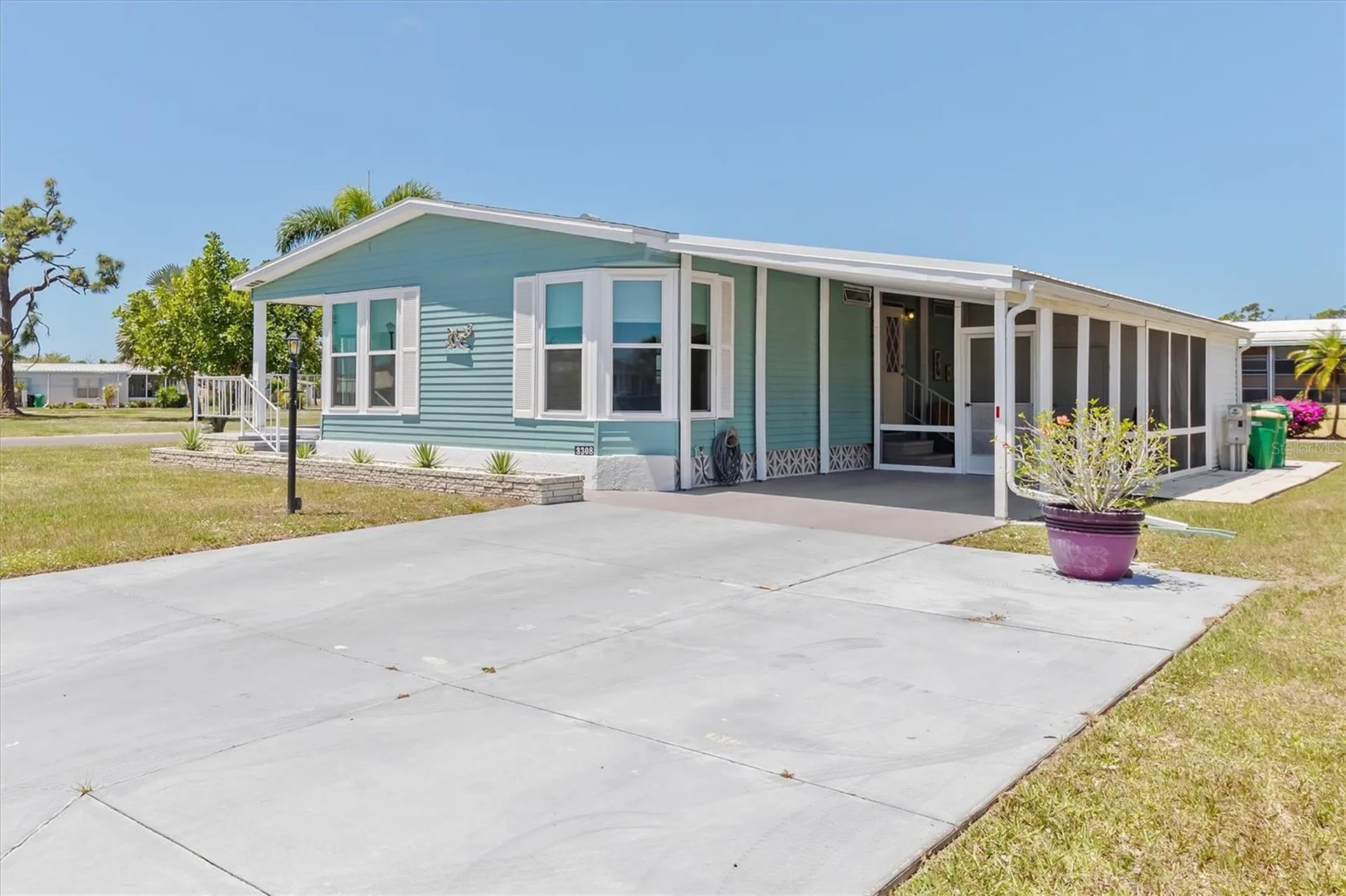 3308 Goldfinch Englewood FL 34224