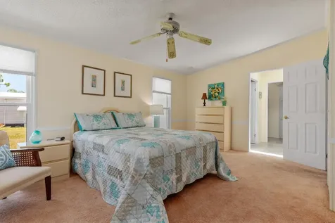 3308 Goldfinch Englewood FL 34224