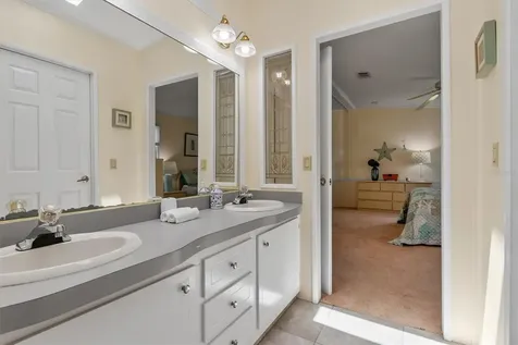 3308 Goldfinch Englewood FL 34224