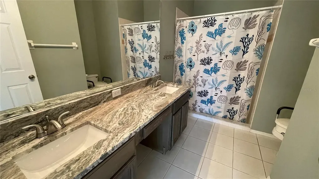 210 41st Street NE Bradenton FL 34208