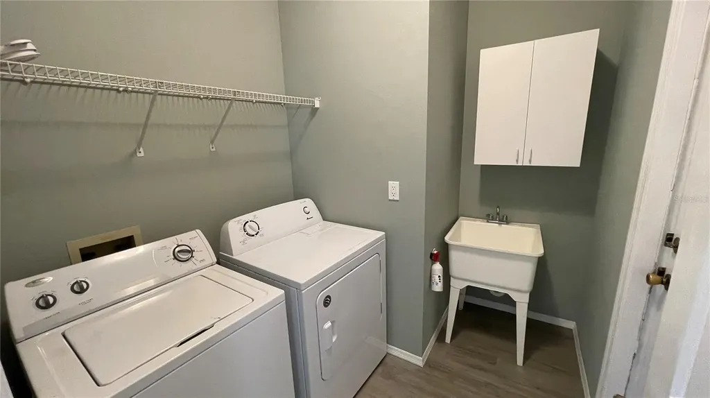 210 41st Street NE Bradenton FL 34208