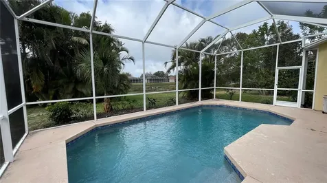 210 41st Street NE Bradenton FL 34208