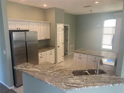 210 41st Street NE Bradenton FL 34208