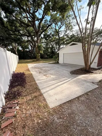 5107 E 120th Avenue Temple Terrace FL 33617