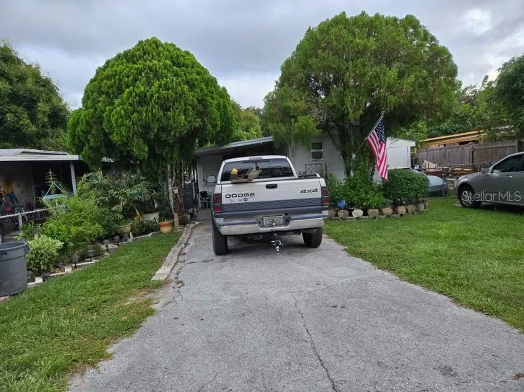35050 Sateen Drive Zephyrhills FL 33541