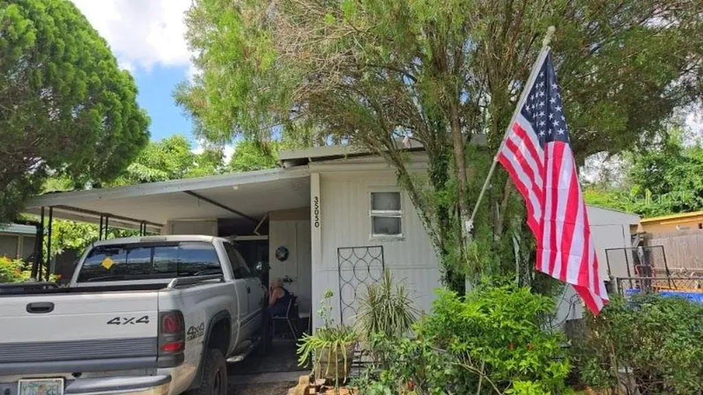 35050 Sateen Drive Zephyrhills FL 33541
