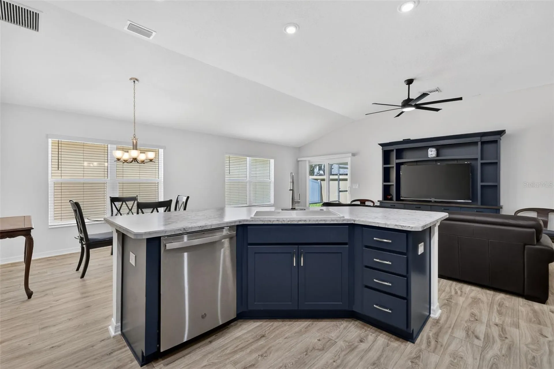 3725 Sugarberry Lane The Villages FL 32163