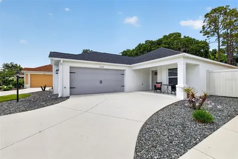 3725 Sugarberry Lane The Villages FL 32163