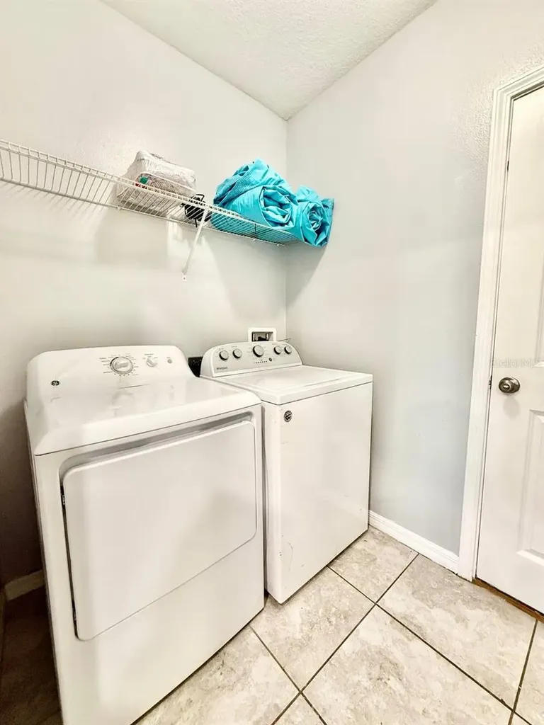 6533 Trent Creek Drive Sun City Center FL 33573