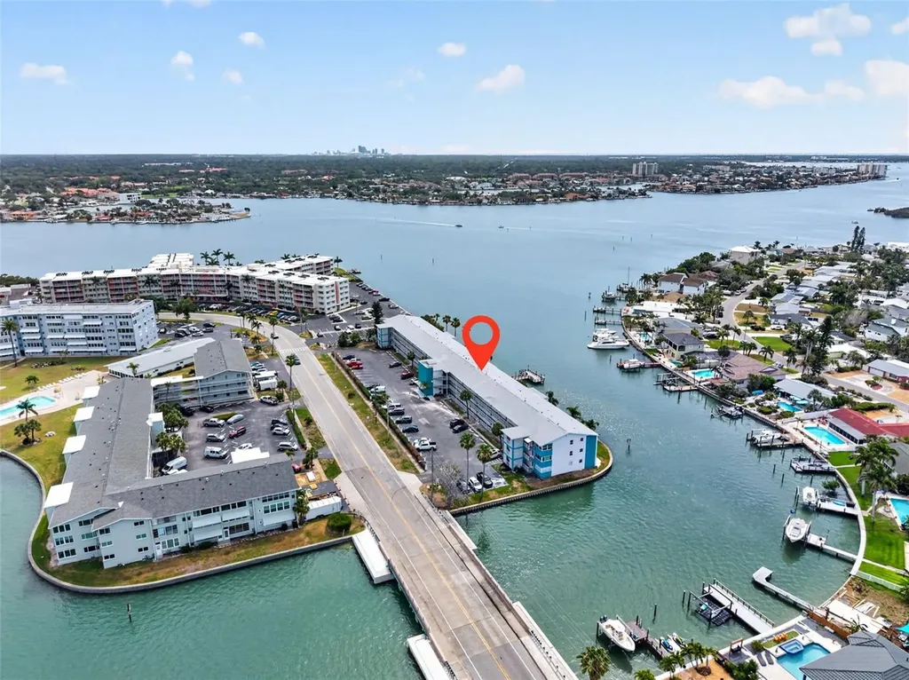 1893 Shore Drive S South Pasadena FL 33707