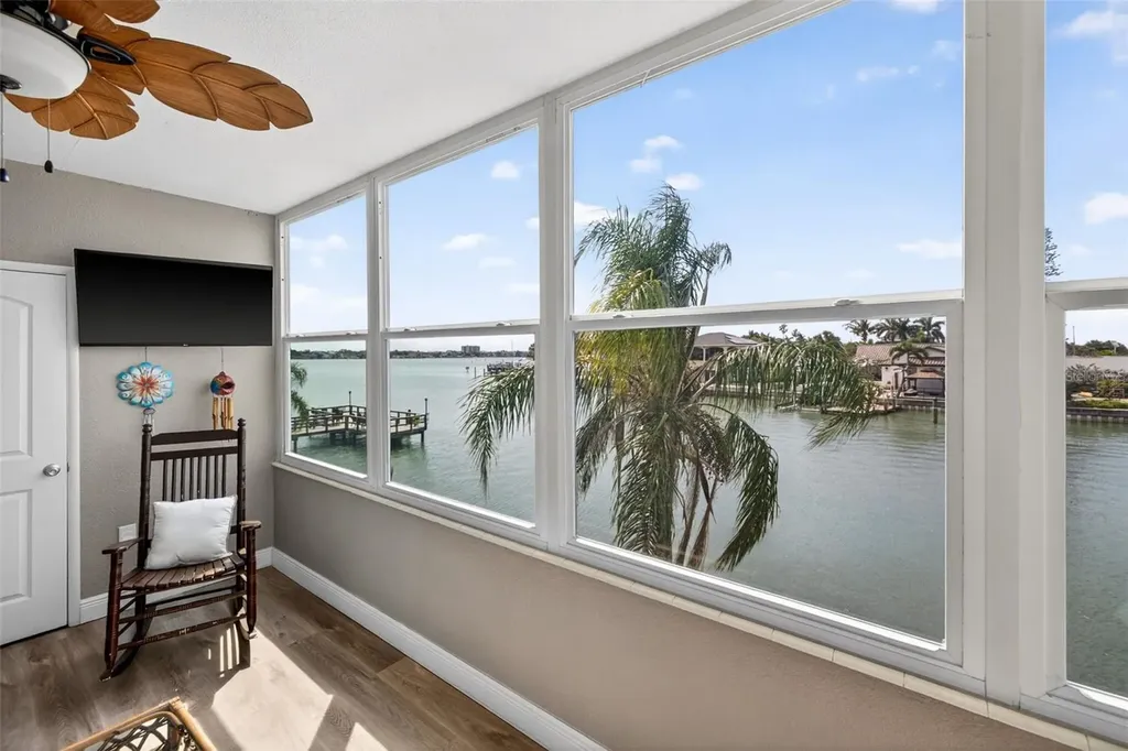 1893 Shore Drive S South Pasadena FL 33707
