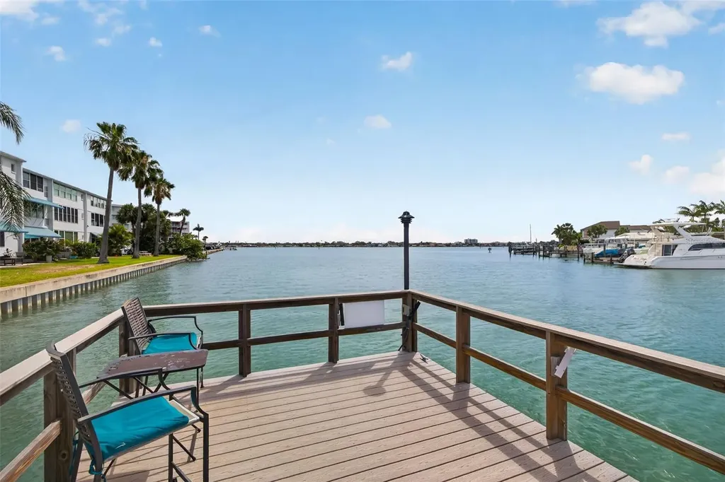 1893 Shore Drive S South Pasadena FL 33707