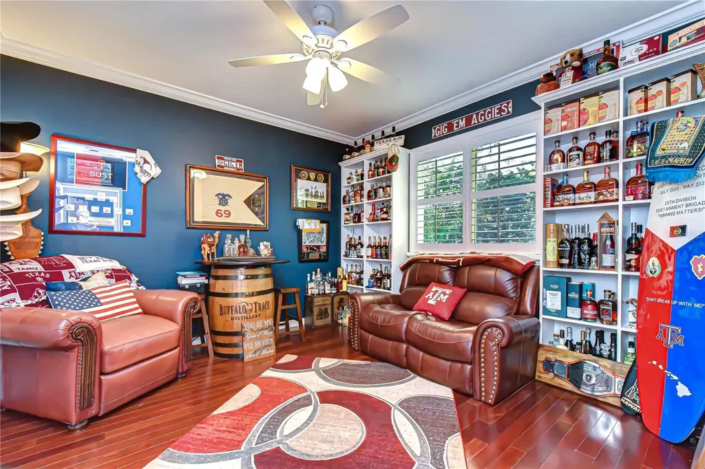 5820 Audubon Manor Boulevard Lithia FL 33547