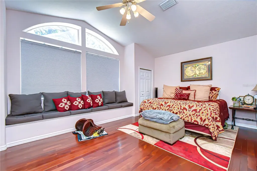 5820 Audubon Manor Boulevard Lithia FL 33547