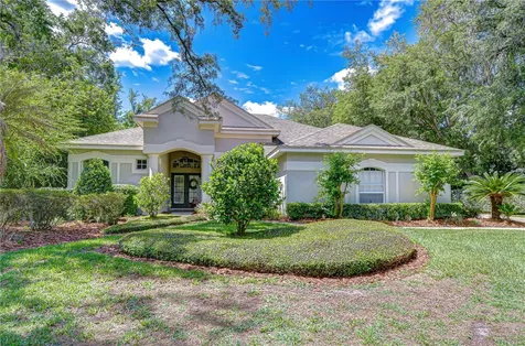 5820 Audubon Manor Boulevard Lithia FL 33547