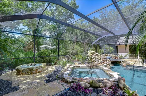 5820 Audubon Manor Boulevard Lithia FL 33547