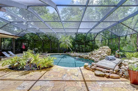 5820 Audubon Manor Boulevard Lithia FL 33547